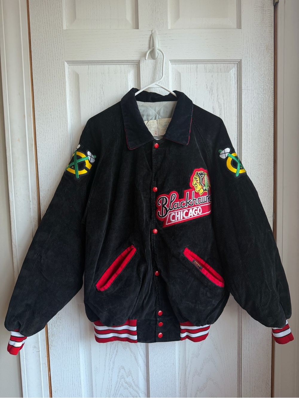 Vintage DeLong Sportswear Corduroy CHICAGO BLACKHAWKS Embroidered JACKET MENS XL